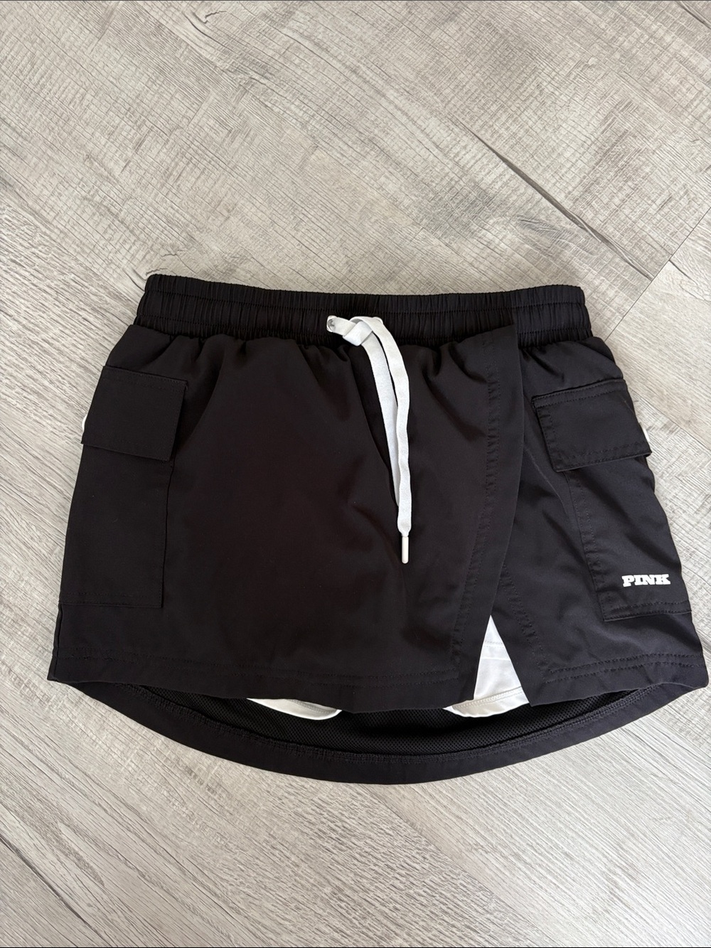 PINK Victoria's Secret Black Active Skort with White Drawstring